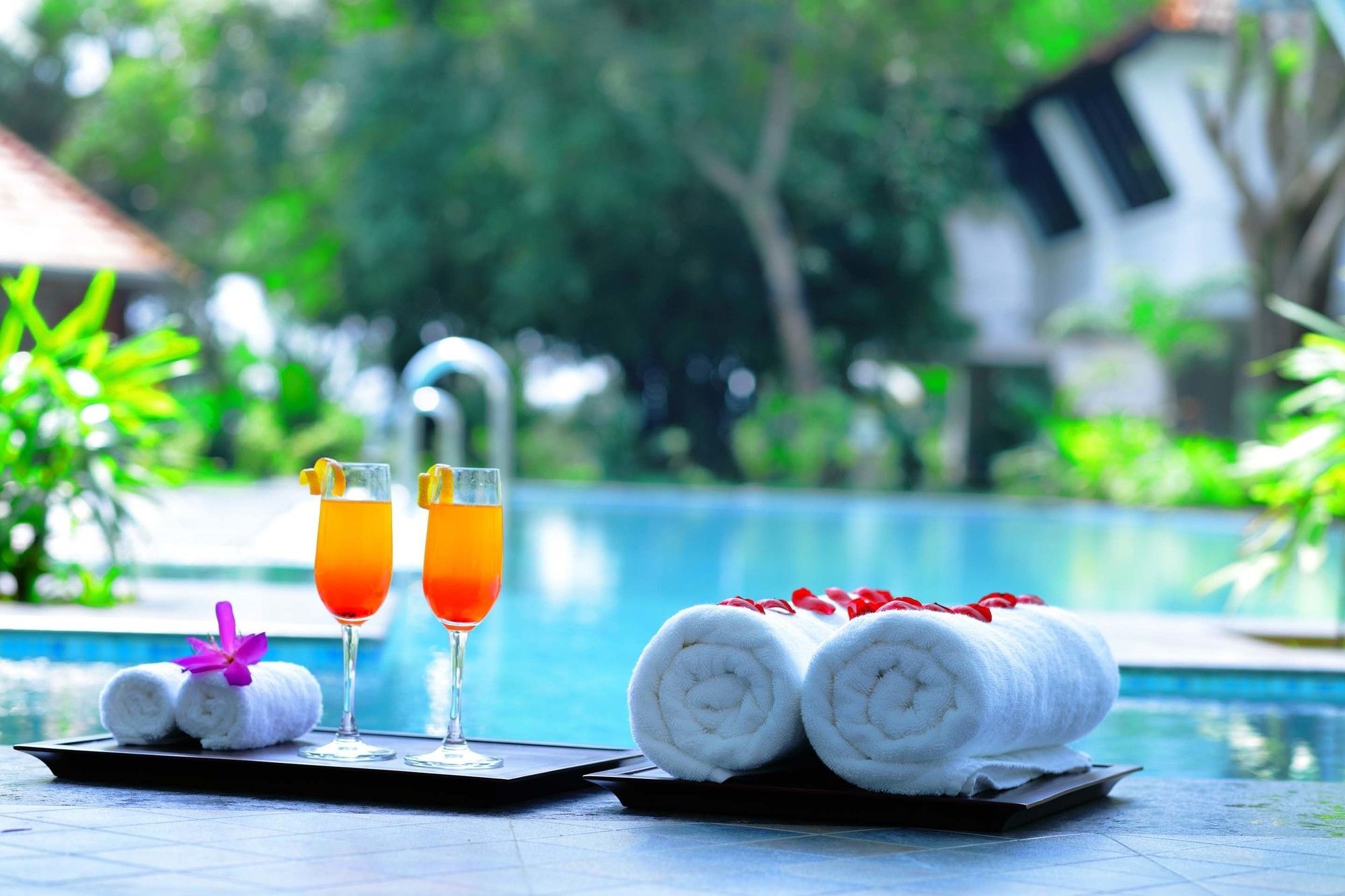 Nihara Resort And Spa Kochi Екстериор снимка