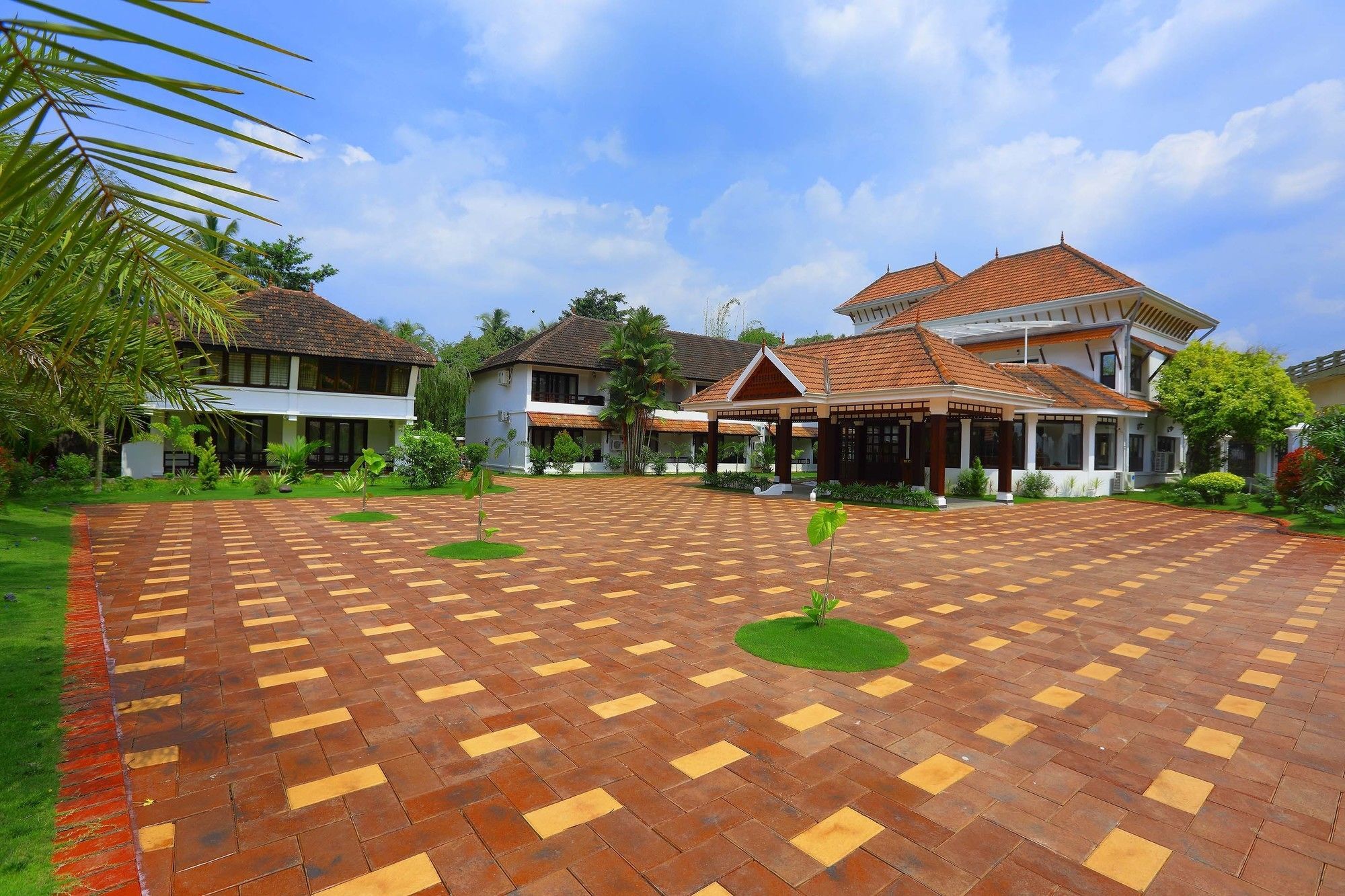 Nihara Resort And Spa Kochi Екстериор снимка