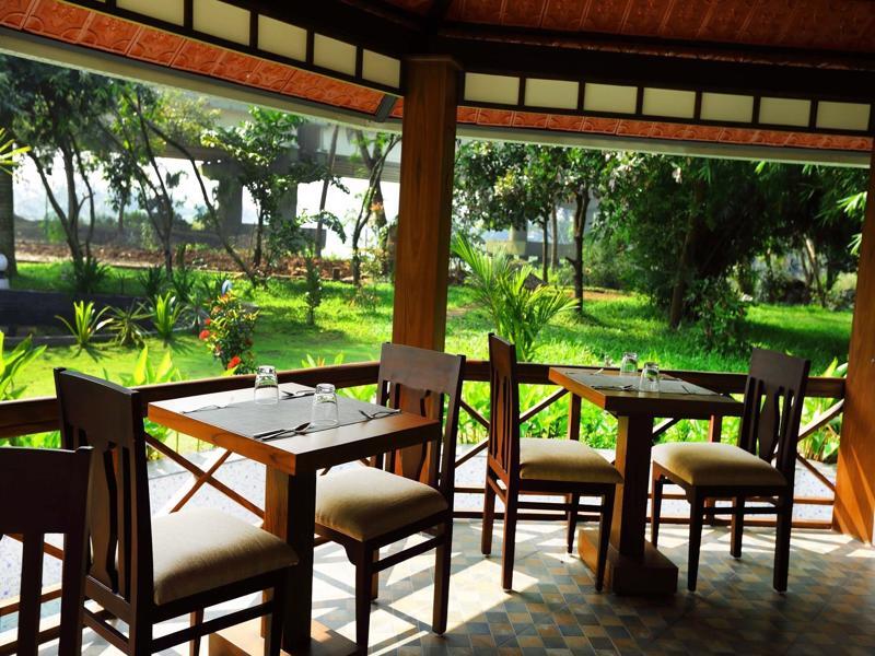 Nihara Resort And Spa Kochi Екстериор снимка